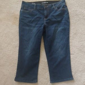 Size 10 Denim Classic Crops Liz Claiborne